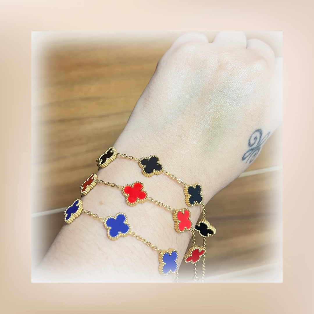 Luxxe Clover Bracelets